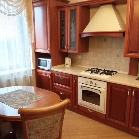 1-Комнатная Квартира Вип Уровня Посуточно В Ужгороде. Ул.И.Франка. Eksteriør billede